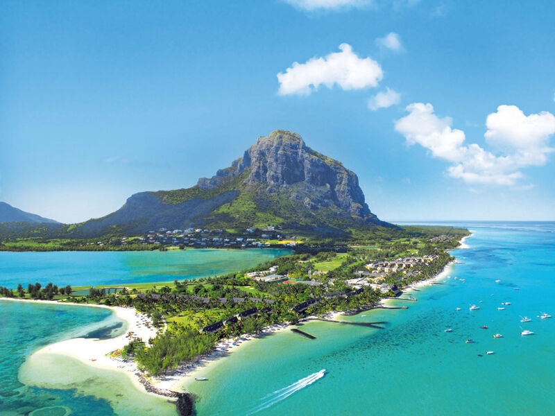 Paradis Beachcomber Golf Resort &Amp; Spa