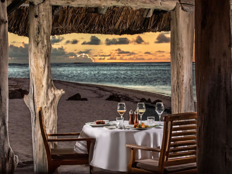 Paradis Beachcomber Golf Resort &Amp; Spa