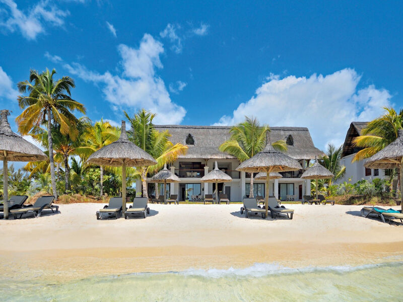 Paradis Beachcomber Golf Resort &Amp; Spa
