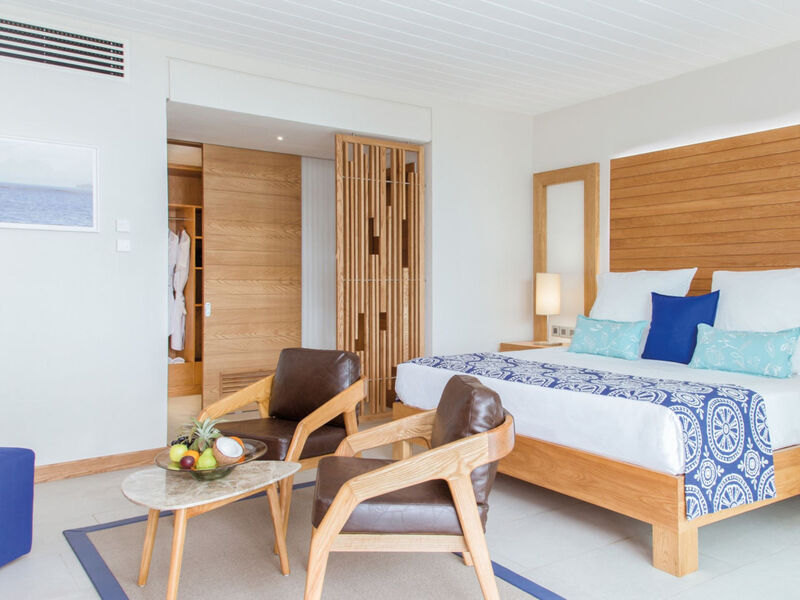 Paradis Beachcomber Golf Resort &Amp; Spa