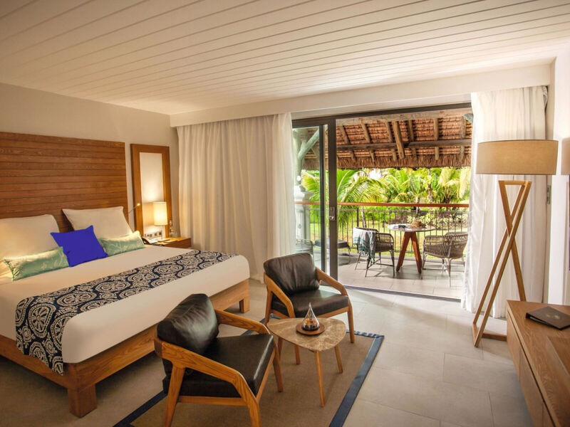 Paradis Beachcomber Golf Resort &Amp; Spa