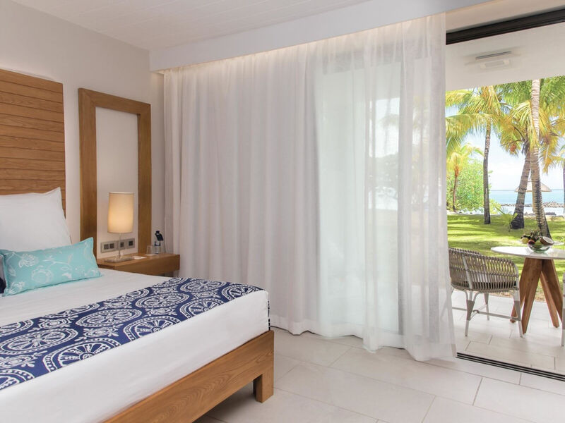 Paradis Beachcomber Golf Resort &Amp; Spa