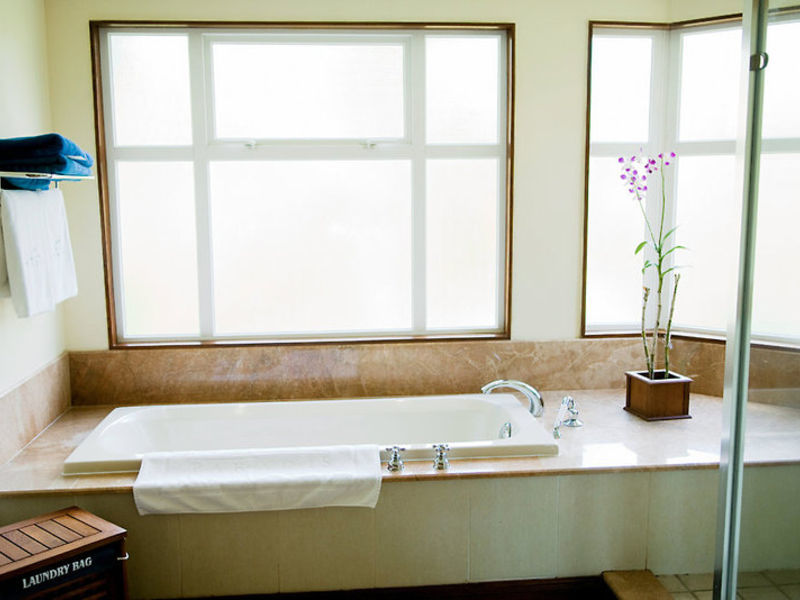 Paradis Beachcomber Rs. & Spa