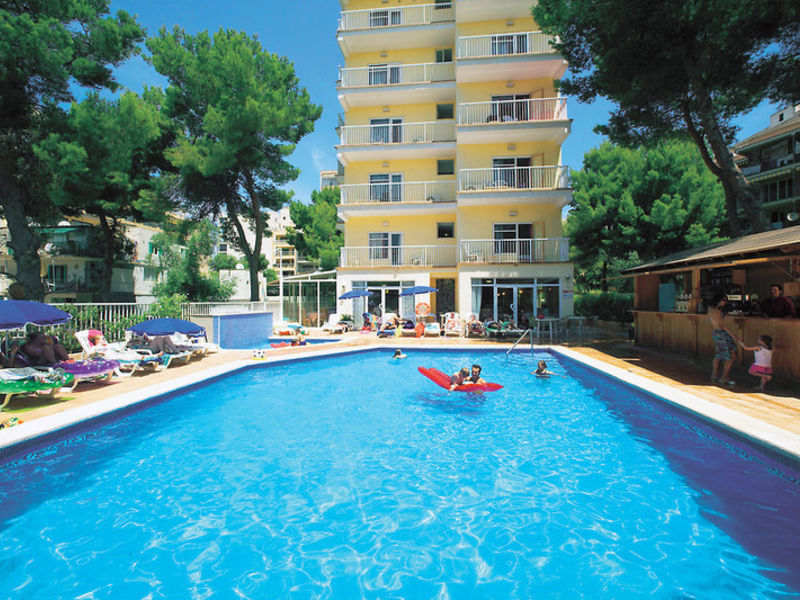 Paradise Beach Music Hotel
