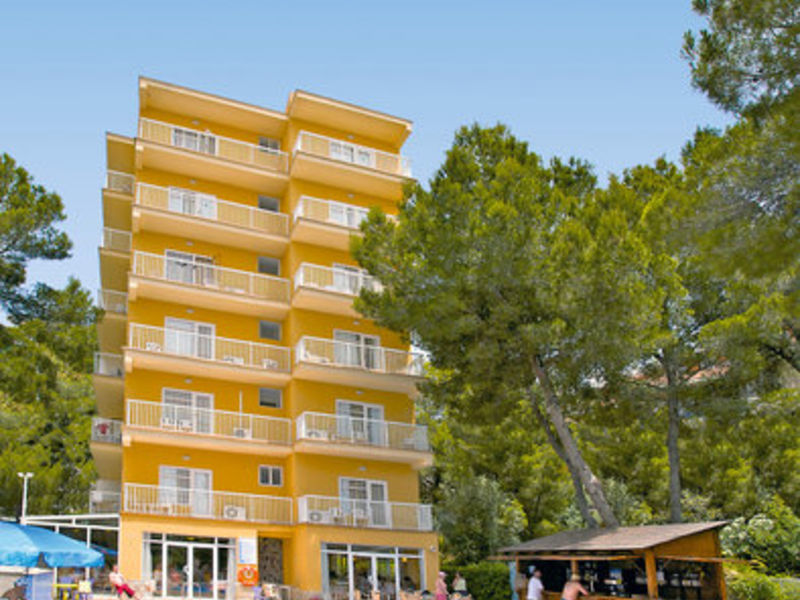 Paradise Beach Music Hotel
