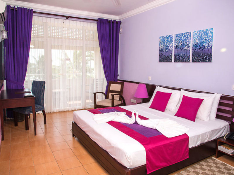 Paradise Beach Hotel
