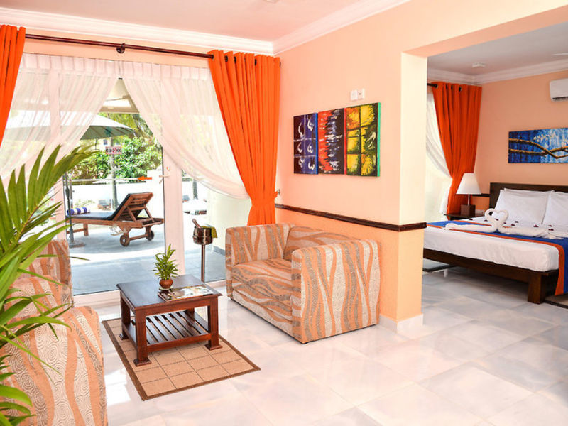 Paradise Beach Hotel