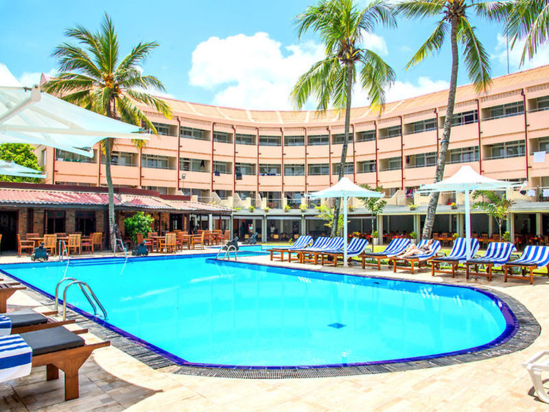 Paradise Beach Hotel