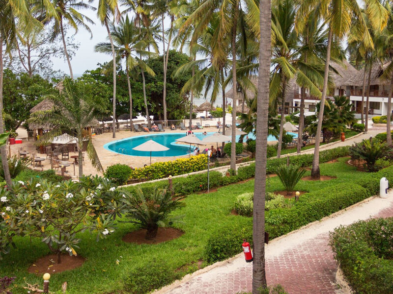 Paradise Beach Resort