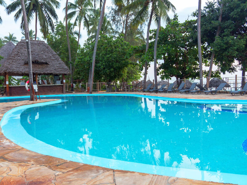 Paradise Beach Resort