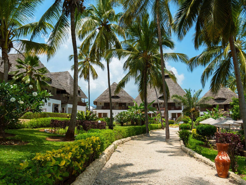 Paradise Beach Resort