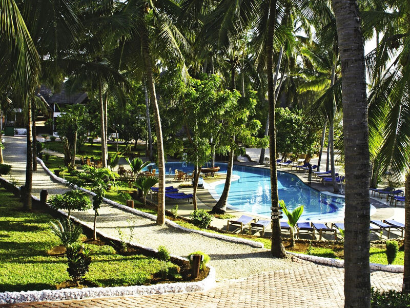 Paradise Beach Resort