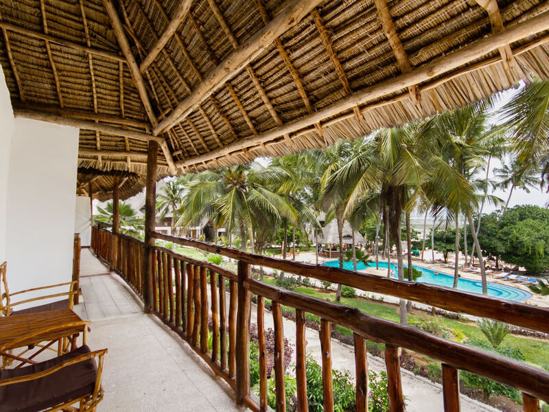 Paradise Beach Resort