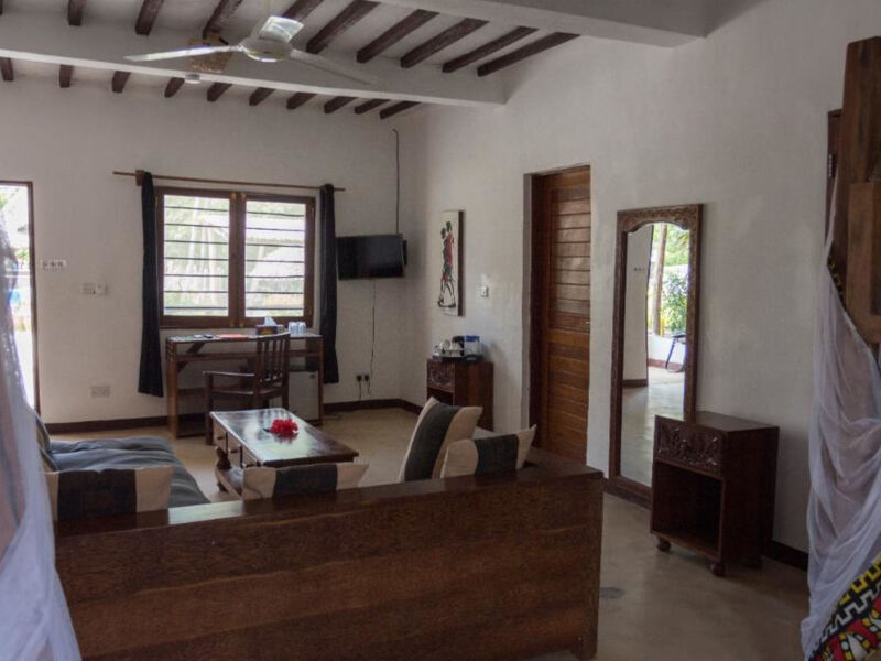 Paradise Beach Resort