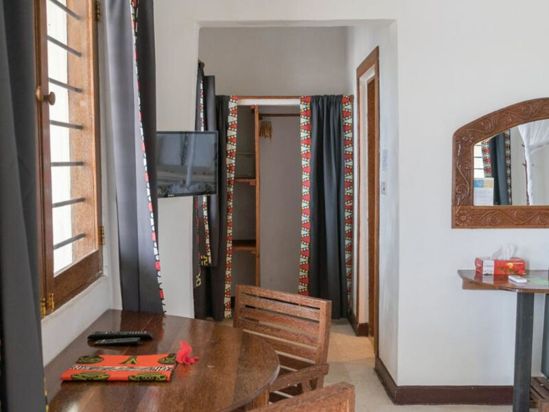 Paradise Beach Resort