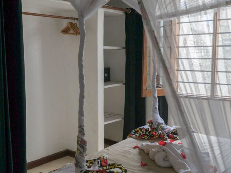 Paradise Beach Resort