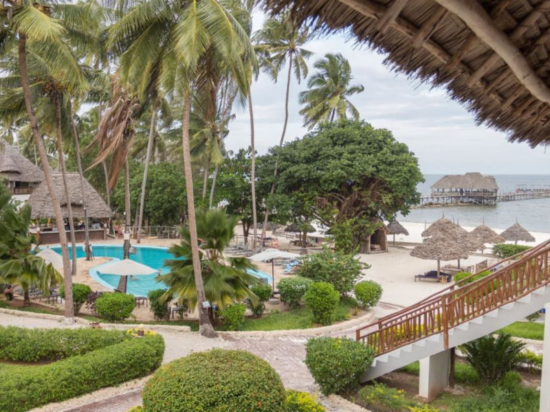 Paradise Beach Resort