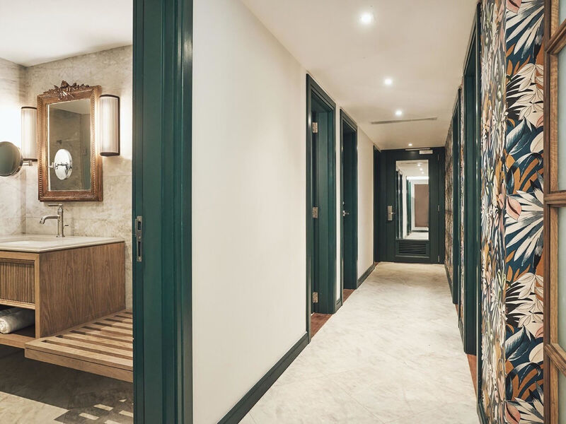 Paradise Cove Boutique Hotel