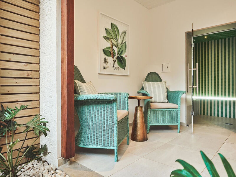 Paradise Cove Boutique Hotel