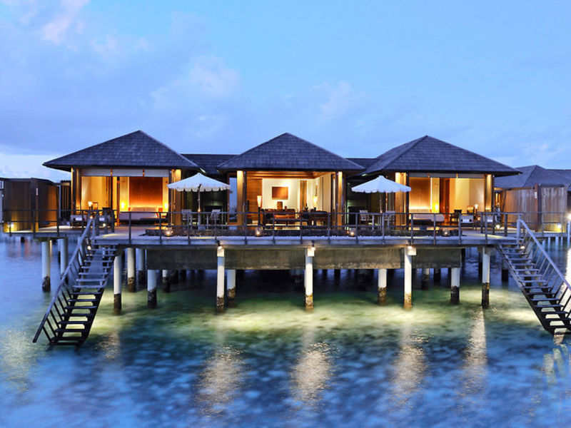 Paradise Island Resort & Spa