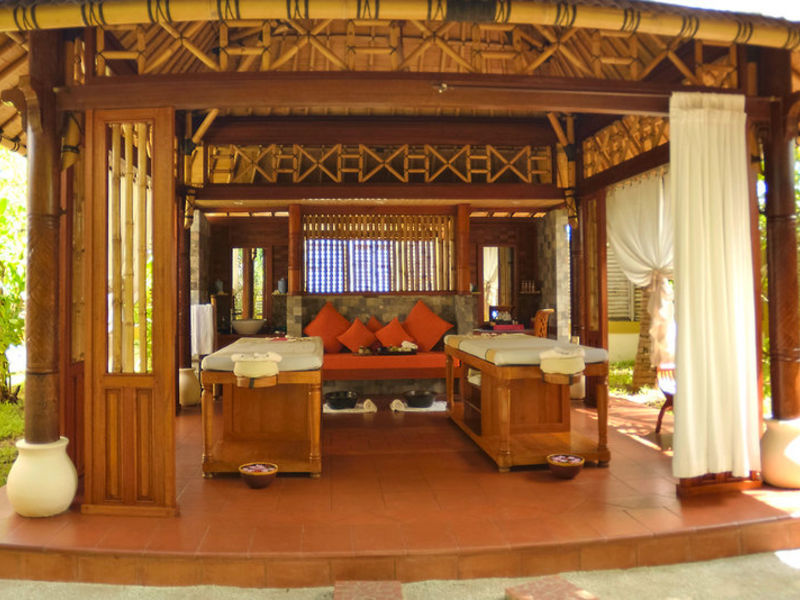 Paradise Island Resort & Spa