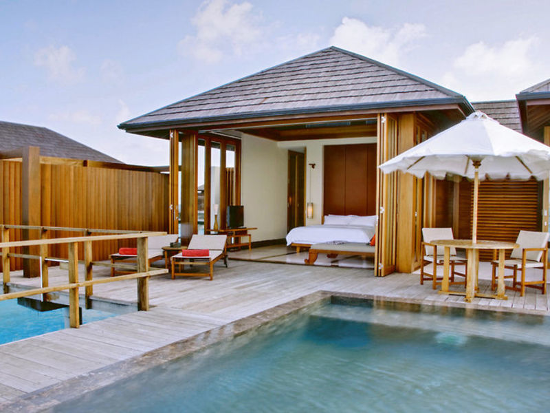 Paradise Island Resort & Spa