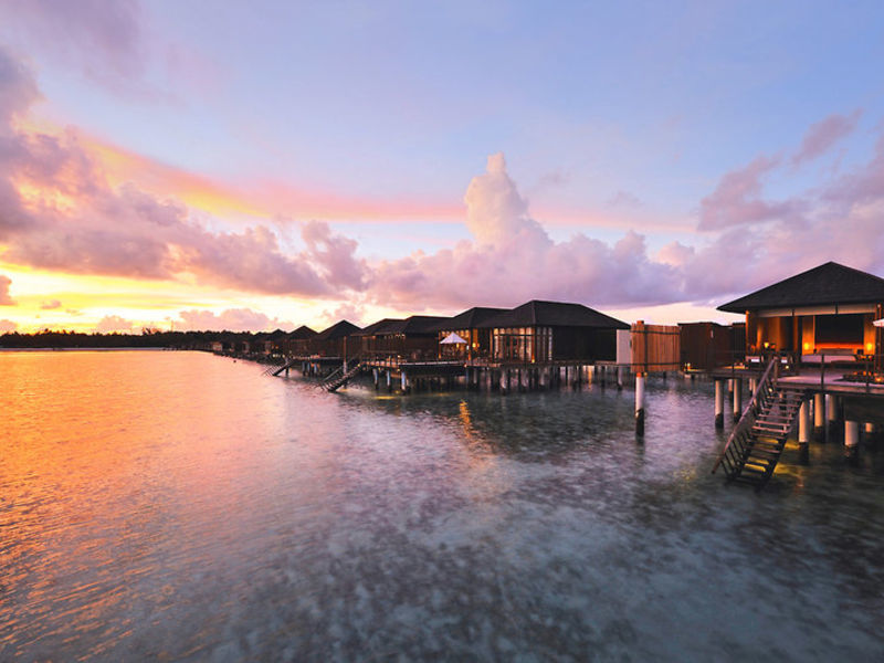 Paradise Island Resort & Spa