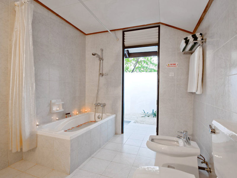 Paradise Island Resort & Spa