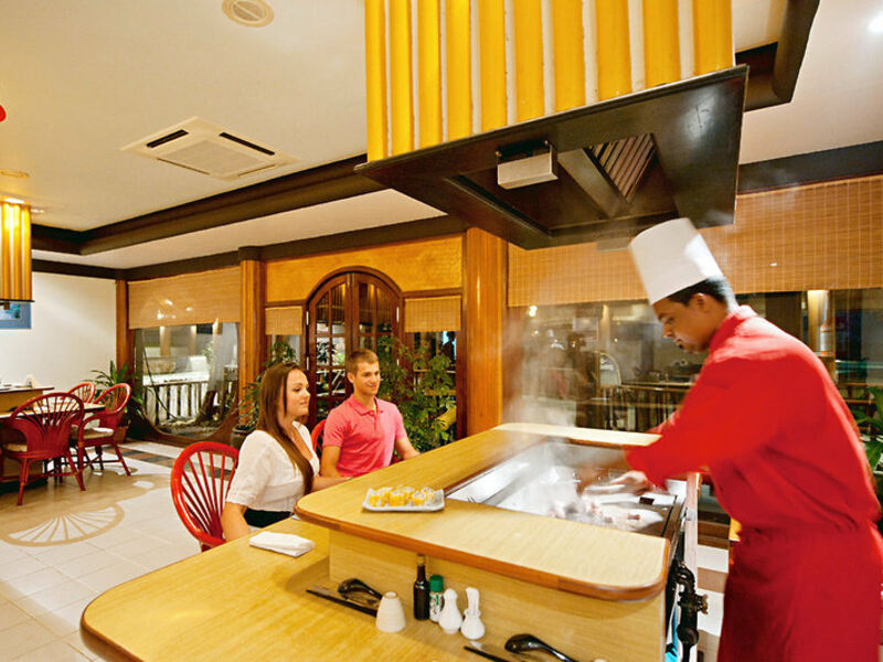 Paradise Island Resort & Spa