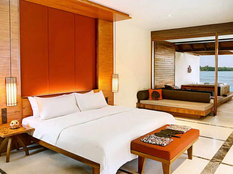 Paradise Island Resort & Spa