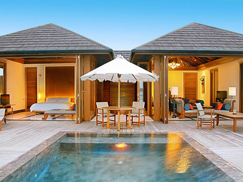 Paradise Island Resort & Spa