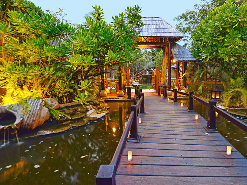 Paradise Island Resort & Spa