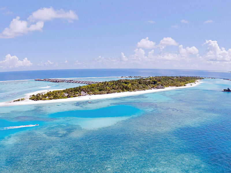 Paradise Island Resort & Spa