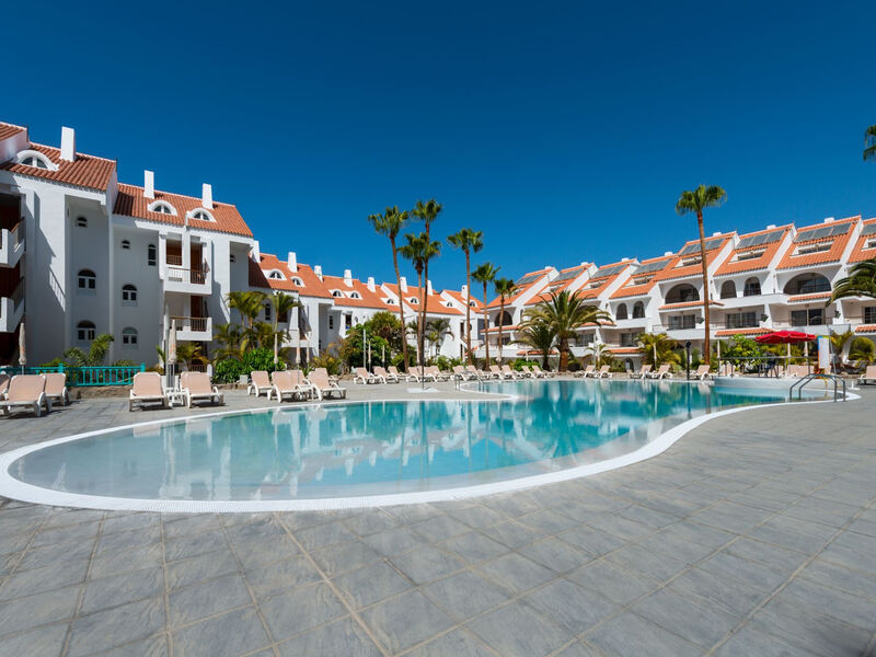 Paradise Park Fun Lifestyle Hotel