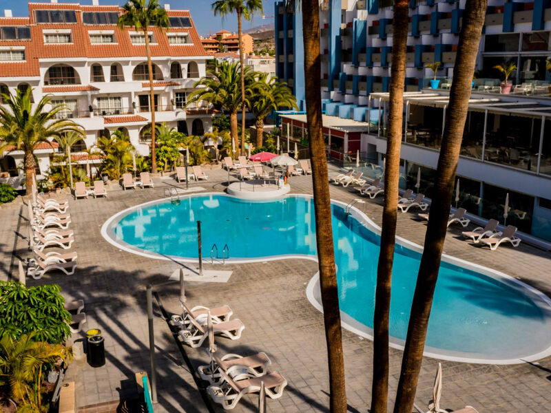Paradise Park Fun Lifestyle Hotel