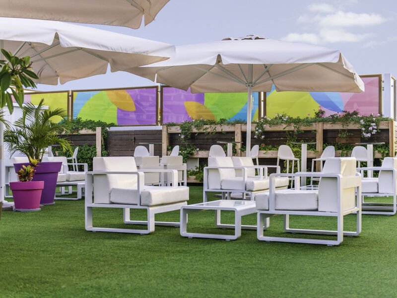Paradise Park Fun Lifestyle Hotel