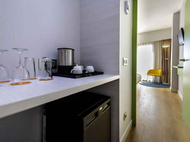 Paradise Park Fun Lifestyle Hotel