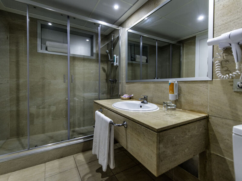 Paradise Park Fun Lifestyle Hotel