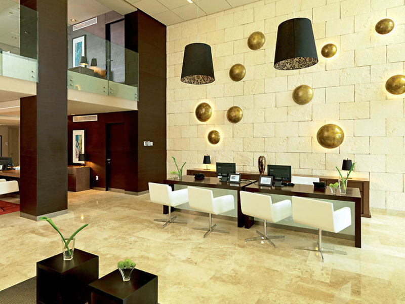 Paradisus P. d. C. La Esmeralda