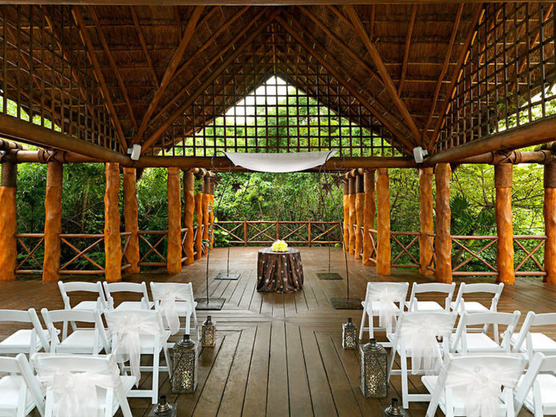 Paradisus P. d. C. La Perla