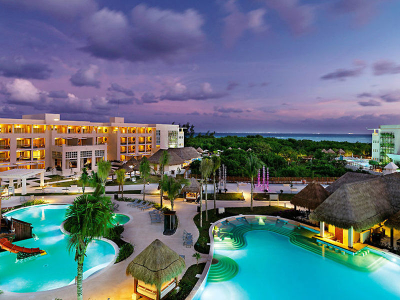 Paradisus P. d. C. La Perla