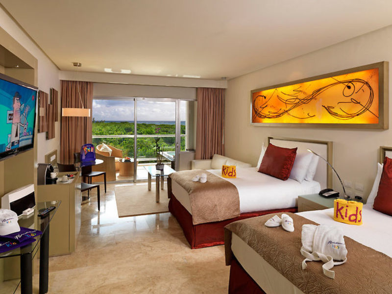 Paradisus P. d. C. La Perla