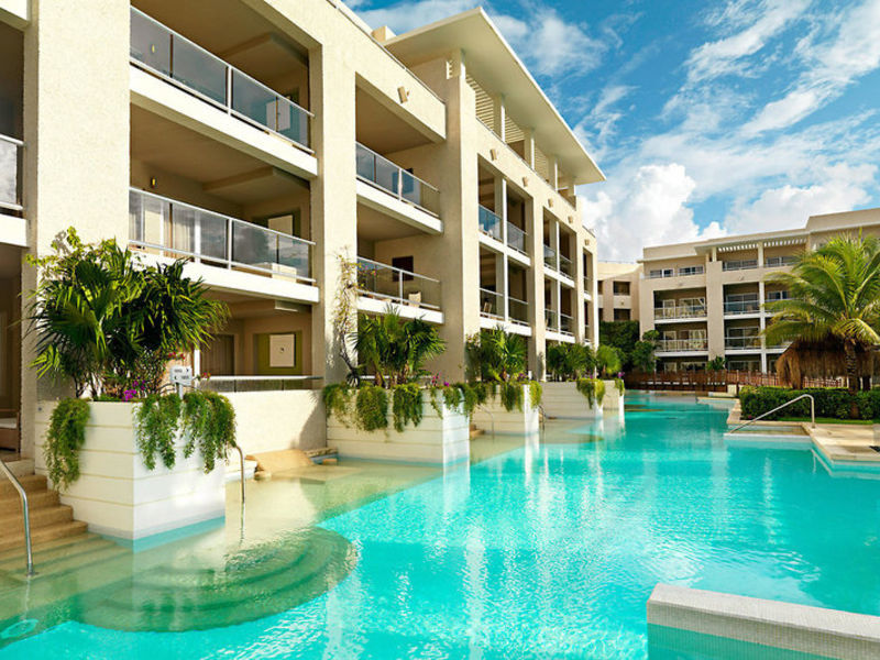 Paradisus P. d. C. La Perla