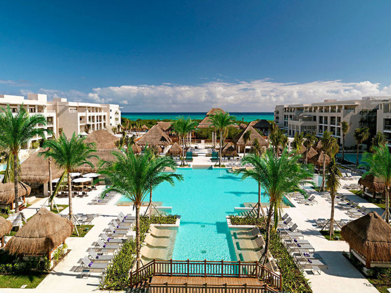 Paradisus P. d. C. La Perla