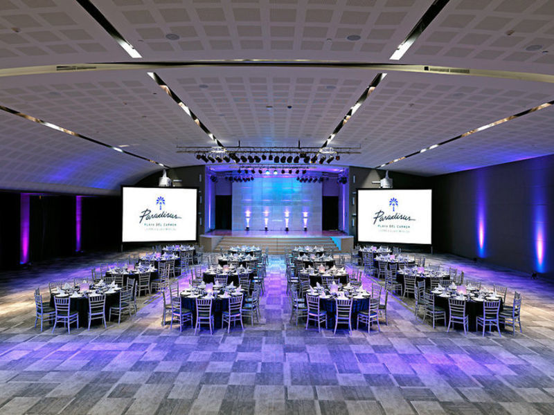 Paradisus P. d. C. La Perla