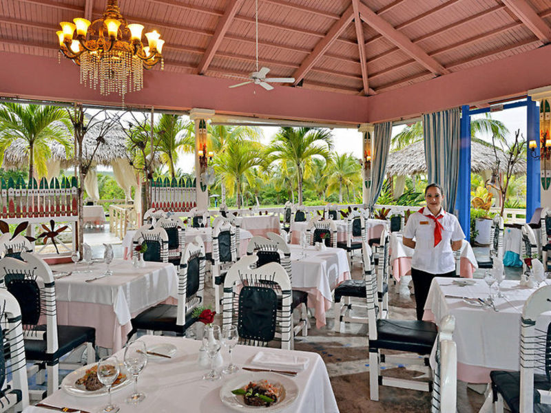 Paradisus Rio de Oro Resort