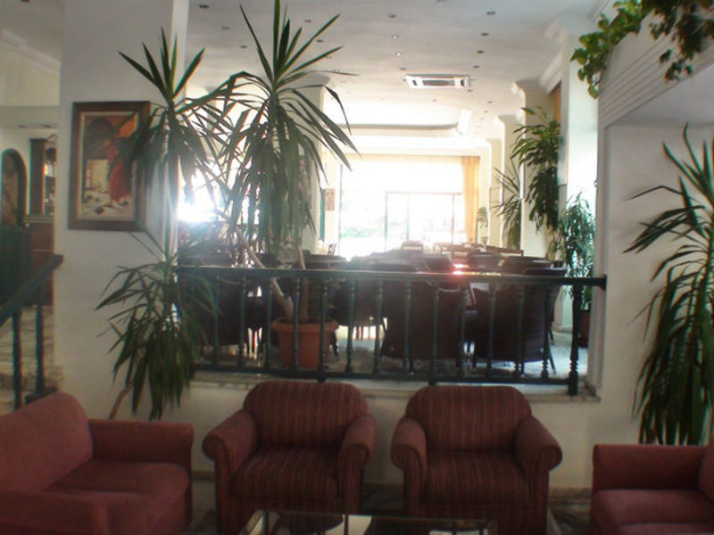 Parador Hotel