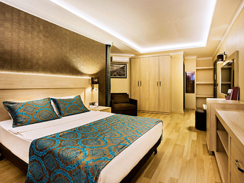 Parador Hotel