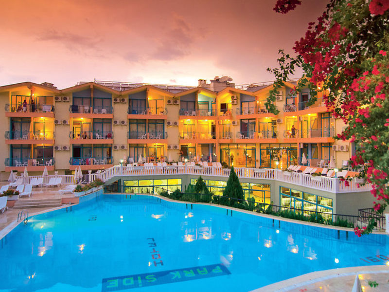 Park Side Hotel