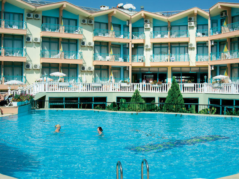 Park Side Hotel